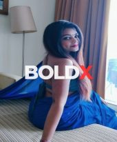 Aarti – VIP Call Girl Near Ballygunge Kolkata for Real Romance